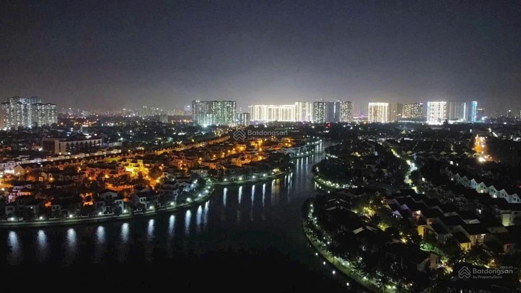 Duy nhất 1 căn biệt thự đơn lập mặt hồ vinhomes thăng long giá rẻ nhất thị trường.