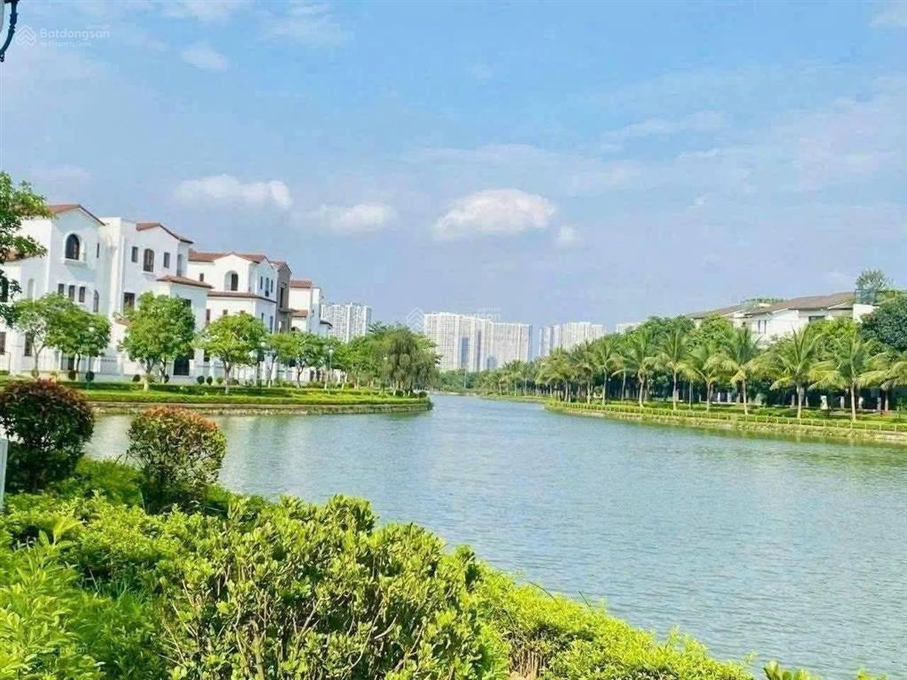 Bán nhanh hoa hậu liền kề căn góc khu đô thị vinhomes thăng long