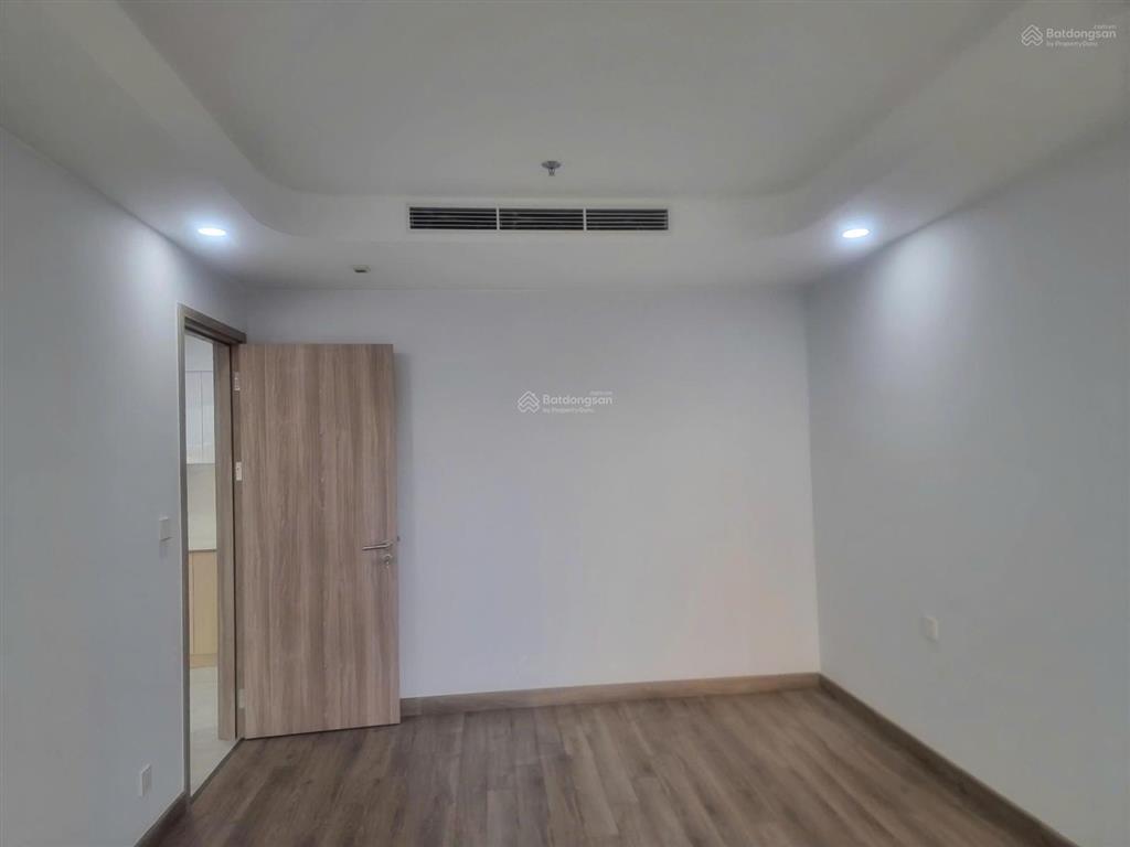 Chính chủ cho thuê căn hộ 3pn chưa qua sử dụng 118m2 tại 266 võ chí công endless skyline west lake
