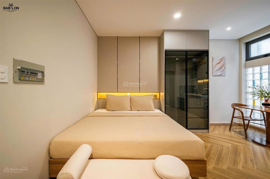 Siêu phẩm căn hộ dịch vụ, cc mini mới khai trương, tone gỗ trầm ấm ngay trung tâm q1