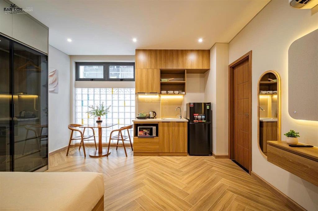 Siêu phẩm căn hộ dịch vụ, cc mini mới khai trương, tone gỗ trầm ấm ngay trung tâm q1