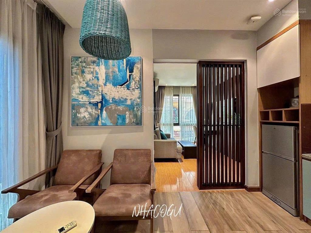 Cho thuê căn hộ dịch vụ cc mini 40m2, 8 triệu tại thạch thị thanh, tân định, q1, hcm