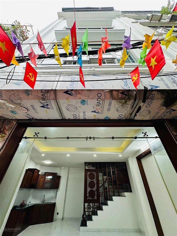 Bán nhà hoàng hoa thám, căn góc mới koong, ngõ thông tứ tung, bagac đỗ cửa, dân xây 45m*5t, ở ngay
