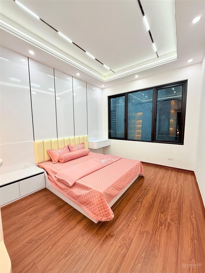 Bán nhà phố phúc tân, nhà mới full nội thất, 100m ra oto tránh, dân xây 25m*4t, khách về ở ngay