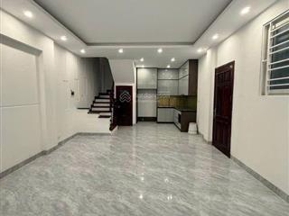 Nhà phố hoàng hoa thám, ngõ thông, căn góc, trước nhà 4m, kinh doanh, dân xây kcbt 52m*5t full nt