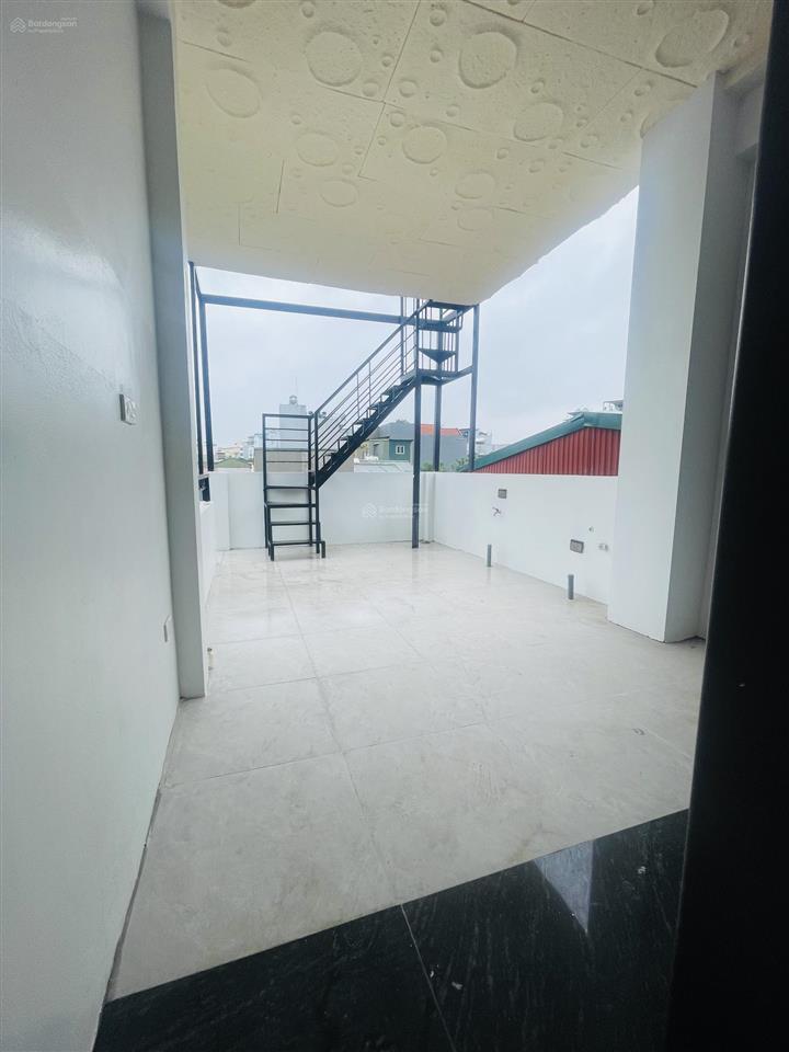 Siêu hiếm! phố hàng bún, thang máy, 30m ra oto, mới koong, 2 thoáng, dân xây 27/40m*6t, full nt xịn