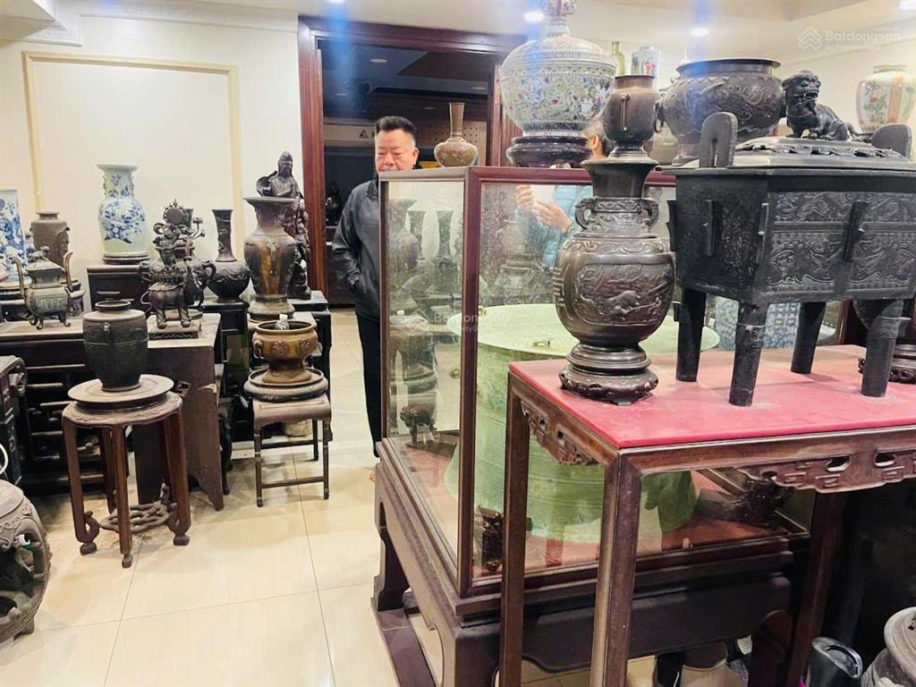 Cực hiếm!! nhà lý nam đế, phân lô quân đội, oto đỗ cửa, kd, 2 thoáng trước sau, 35m*5t tặng full nt