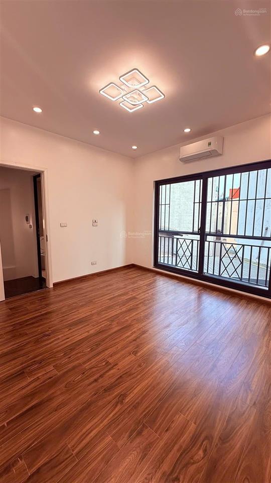 Hiếm! bán nhà phố văn cao, ngõ oto, nhà gần oto, nhà mới full nội thất, 30m2*5t, ở ngay