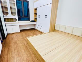 Nhà đẹp phố hoàng hoa thám, ngõ bagac, 2 mặt ngõ trước sau, gần phố, dân xây 25m*4t 3 ngủ full nt