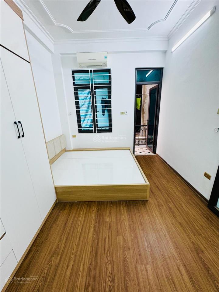 Nhà đẹp phố hoàng hoa thám, ngõ bagac, 2 mặt ngõ trước sau, gần phố, dân xây 25m*4t 3 ngủ full nt