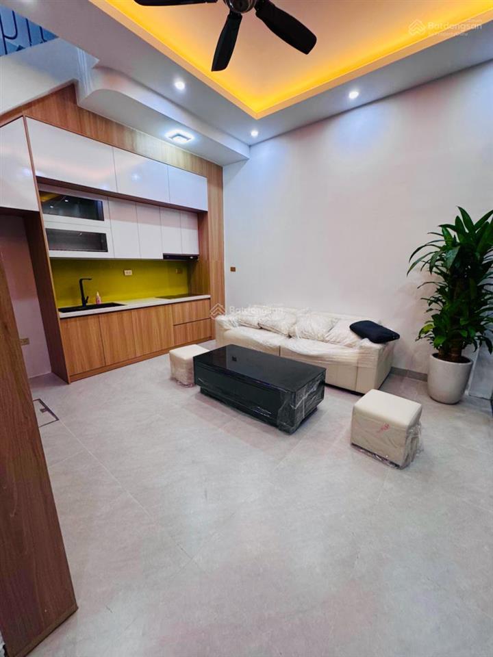 Nhà đẹp phố hoàng hoa thám, ngõ bagac, 2 mặt ngõ trước sau, gần phố, dân xây 25m*4t 3 ngủ full nt