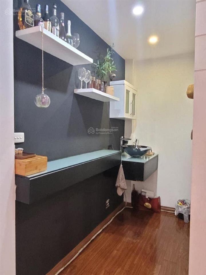 Bán nhà phố nguyễn tri phương, phân lô quân đội, 15m ra phố, dân xây 27m*4t full nt khách về ở ngay