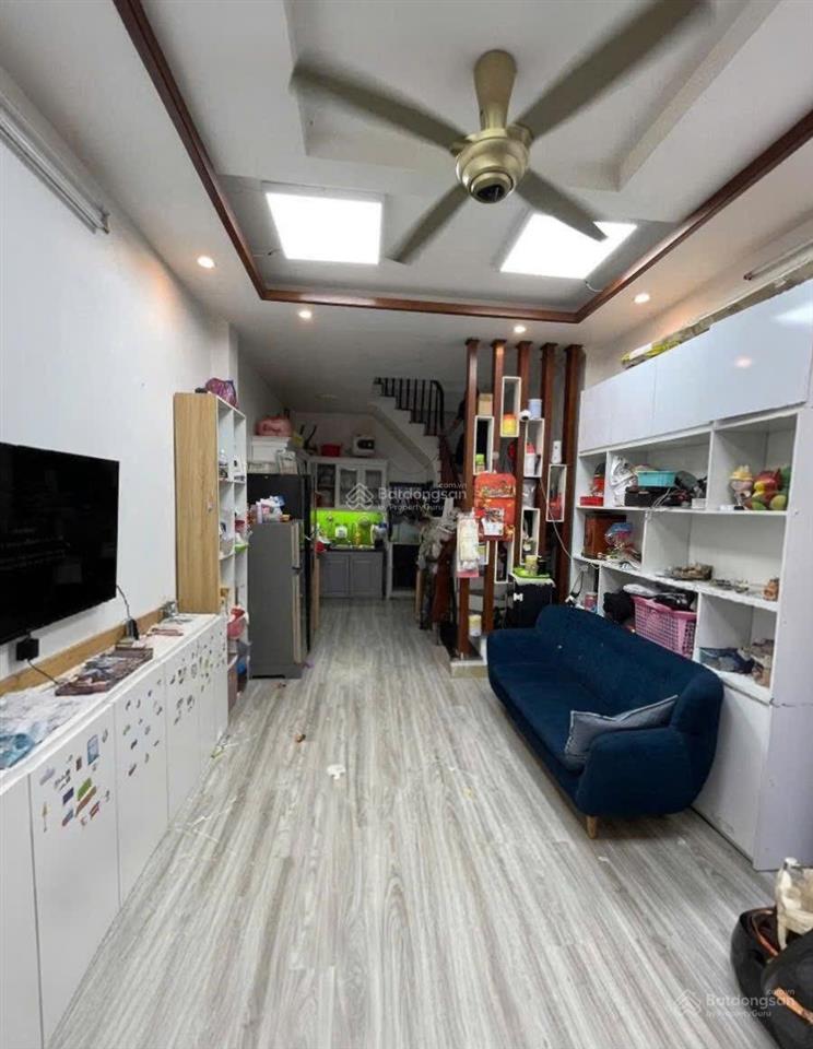 Bán nhà hoàng hoa thám, ngõ bagac thông tứ tung, trước nhà sân rộng thoáng sáng, 34m*6t, full nt
