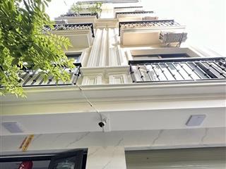 Vip!! nhà phố đội cấn, 6 tầng thang máy, trước nhà 3m, ngõ thông gần oto, xây mới 35m*6t full nt