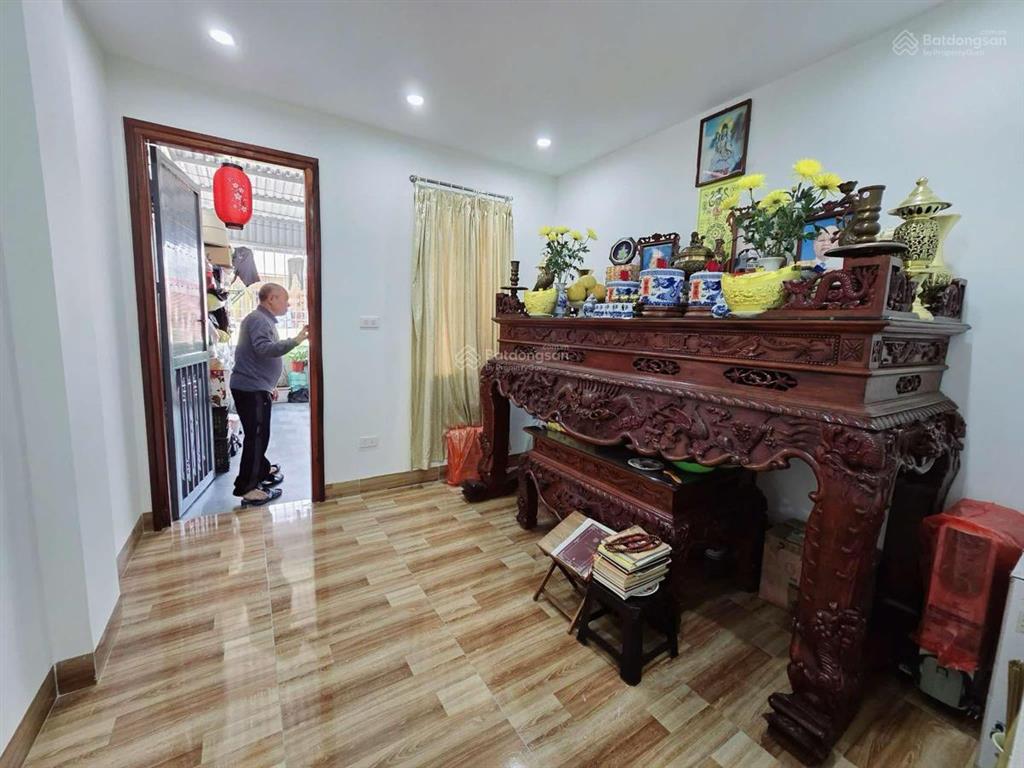 Vip! nhà phố đội cấn, 6 tầng thang máy, trước nhà 3m, ngõ thông gần ô tô, xây mới 35m2*6t full nt