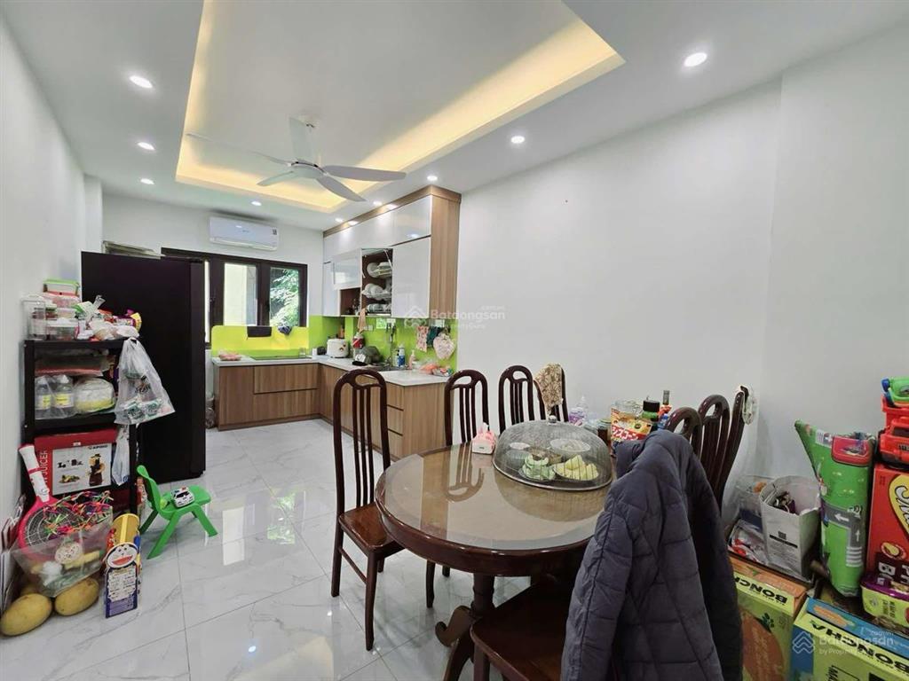 Vip! nhà phố đội cấn, 6 tầng thang máy, trước nhà 3m, ngõ thông gần ô tô, xây mới 35m2*6t full nt