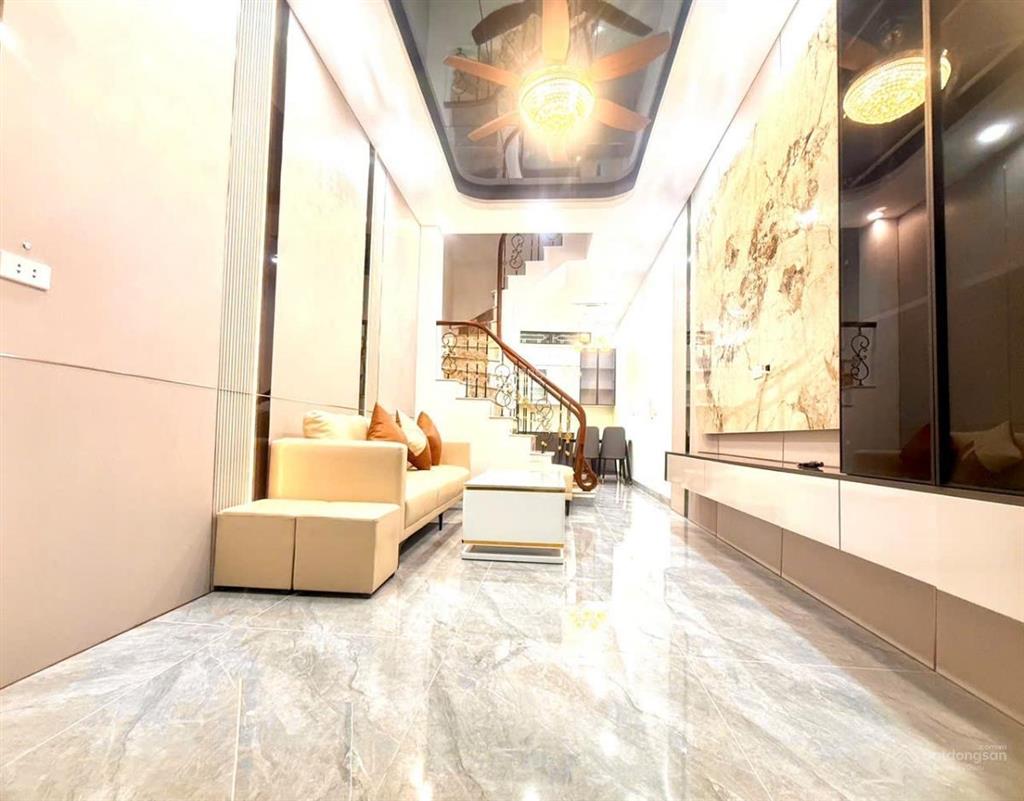 Vip! nhà phố ngọc khánh, 2 thoáng trước sau, gần hồ, gần phố, ngõ bagac, 35m2*5t full nt xịn ở ngay