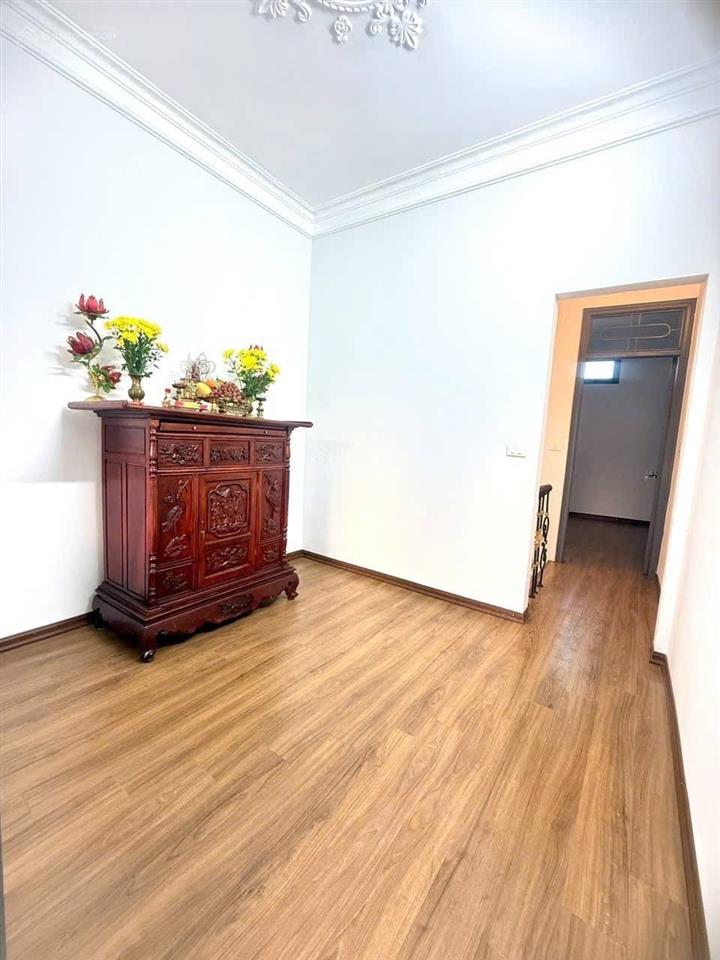 Vip! nhà phố ngọc khánh, 2 thoáng trước sau, gần hồ, gần phố, ngõ bagac, 35m2*5t full nt xịn ở ngay