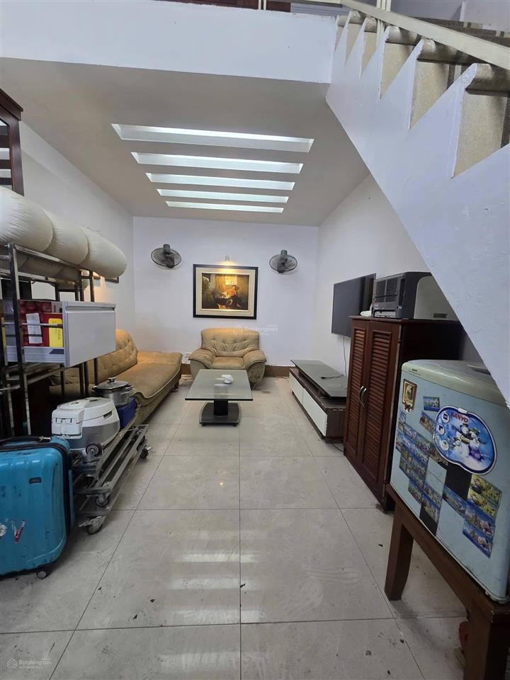 Siêu hiếm! nhà phố hàng than, 20m ra phố, ngõ rộng, dân xây 26m*5t tặng full nội thất về ở ngay