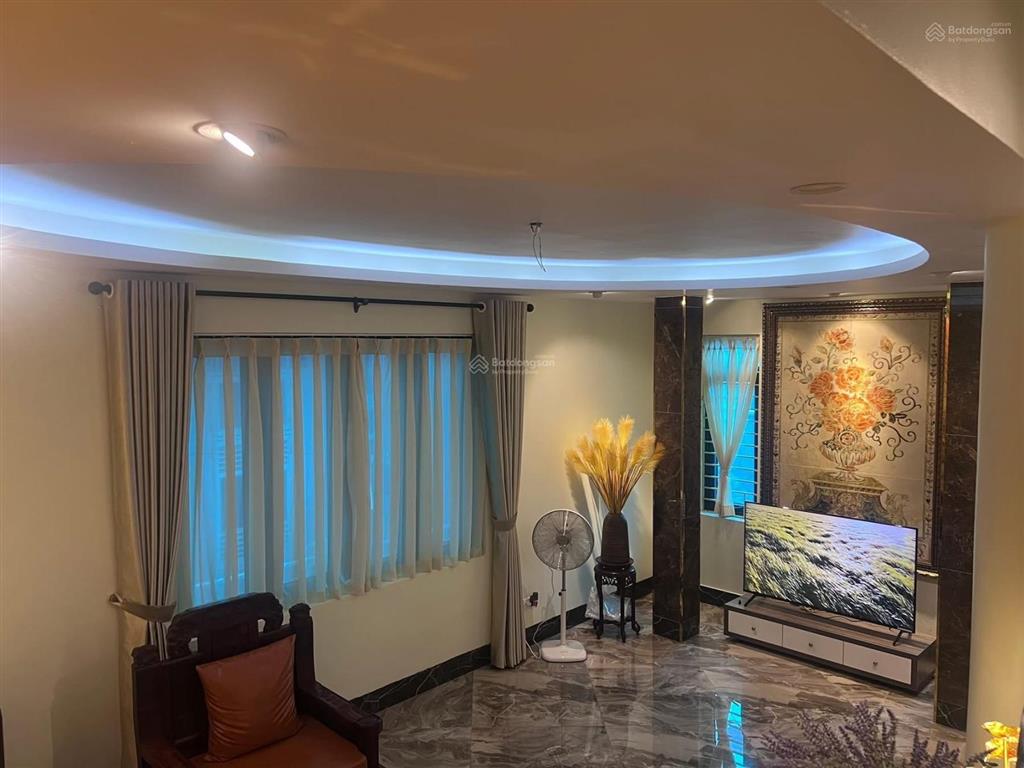 Bán nhà phố hoàng hoa thám, văn cao, căn góc, oto lùi cửa, dân xây 45m*5t tặng full nt xịn ở ngay