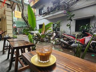 Bán căn hộ tập thể giảng võ, tầng 1 kinh doanh, diện tích sổ rộng, 2 mặt trước sau, oto trước nhà