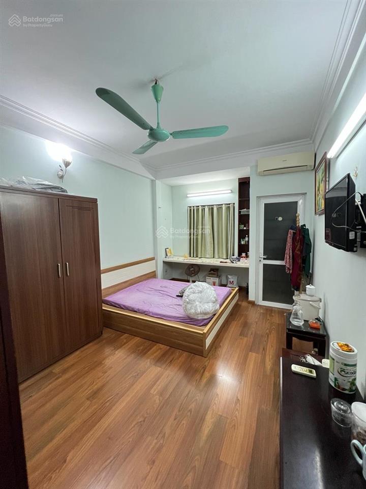 Bán nhà phố đội cấn, linh lang, phân lô, vf3 đỗ cửa, ngõ thông, nhà dân xây 30m2*5t tặng full nt