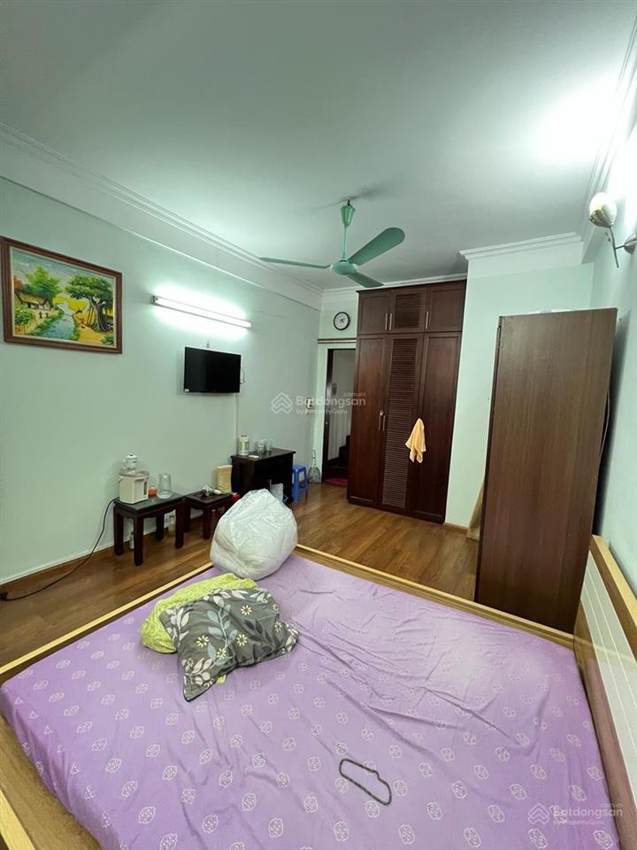 Bán nhà phố đội cấn, linh lang, phân lô, vf3 đỗ cửa, ngõ thông, nhà dân xây 30m2*5t tặng full nt