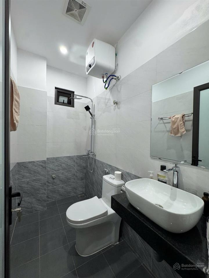 Siêu hiếm! nhà phố đội cấn, thang máy nhập khẩu, căn góc, ngõ thông bagac 45m2*6t full nt xịn