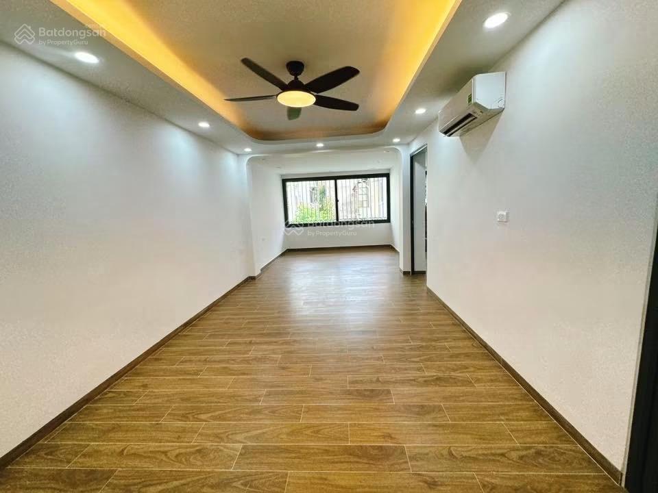 Bán căn hộ tt phố thành công, siêu đẹp, nhà mới full nt 3 ngủ, 2 wc khách bếp rộng, ban công thoáng