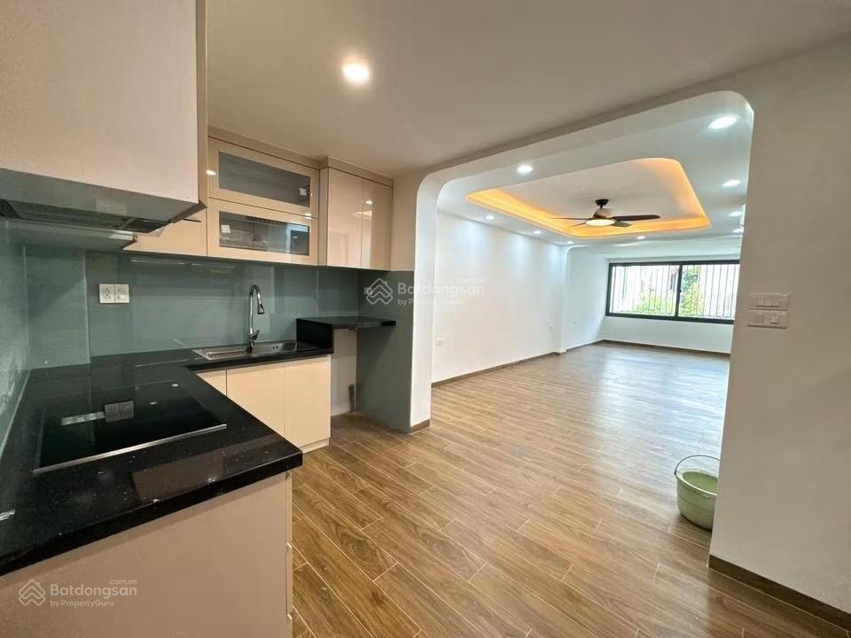 Bán căn hộ tt phố thành công, siêu đẹp, nhà mới full nt 3 ngủ, 2 wc khách bếp rộng, ban công thoáng