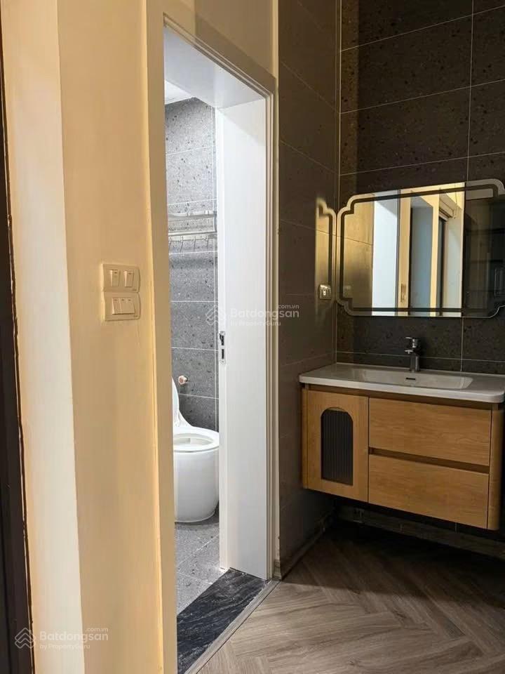 Bán nhà phố phó đức chính, phố cổ, 20m ra mặt phố, ngõ rộng sáng, nội thất siêu xịn, 32m*5t