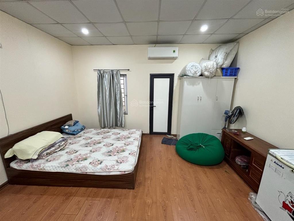 Bán nhà đội cấn, ngõ thông bagac, gần phố, mặt tiền đẹp, dân xây 31m2*4t tặng full nội thất ở ngay