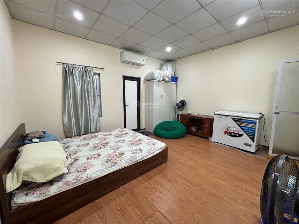 Bán nhà đội cấn, ngõ thông bagac, gần phố, mặt tiền đẹp, dân xây 31m2*4t tặng full nội thất ở ngay