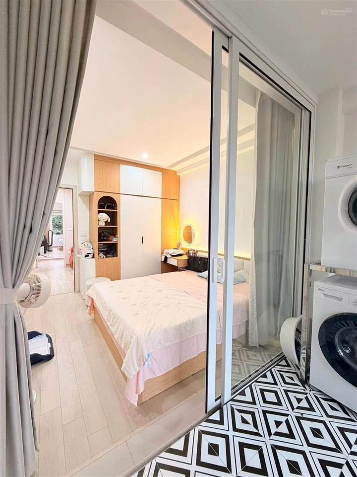 Bán nhà tập thể 72ha vĩnh phúc, ba đình, ô tô đỗ quanh nhà, 110m2, 3 ngủ 2wc, full nt hiện đại