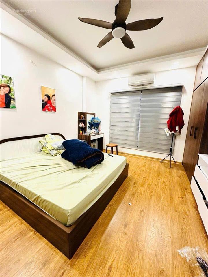 Siêu hot nhà phố đội cấn, 30m ô tô, ngõ thông ba gác tránh, 35m2*5t full nt xịn sò, khách về ở ngay