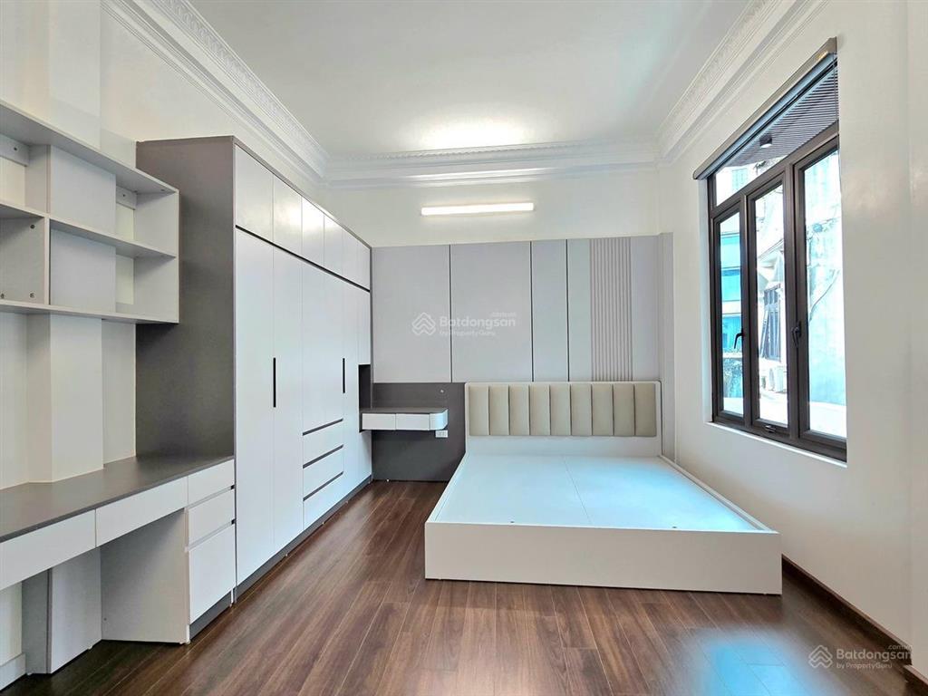 Bán nhà đội cấn. ngõ oto, trước nhà 3m siêu thoáng, dân xây 50m*4t 4 ngủ, chủ tặng full nt ở ngay