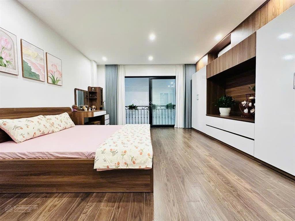 Siêu phẩm đội cấn. ngõ thông, ba gác đỗ cửa, xây mới tinh, thang máy, thoáng sáng, ko qh, 45m2*5t