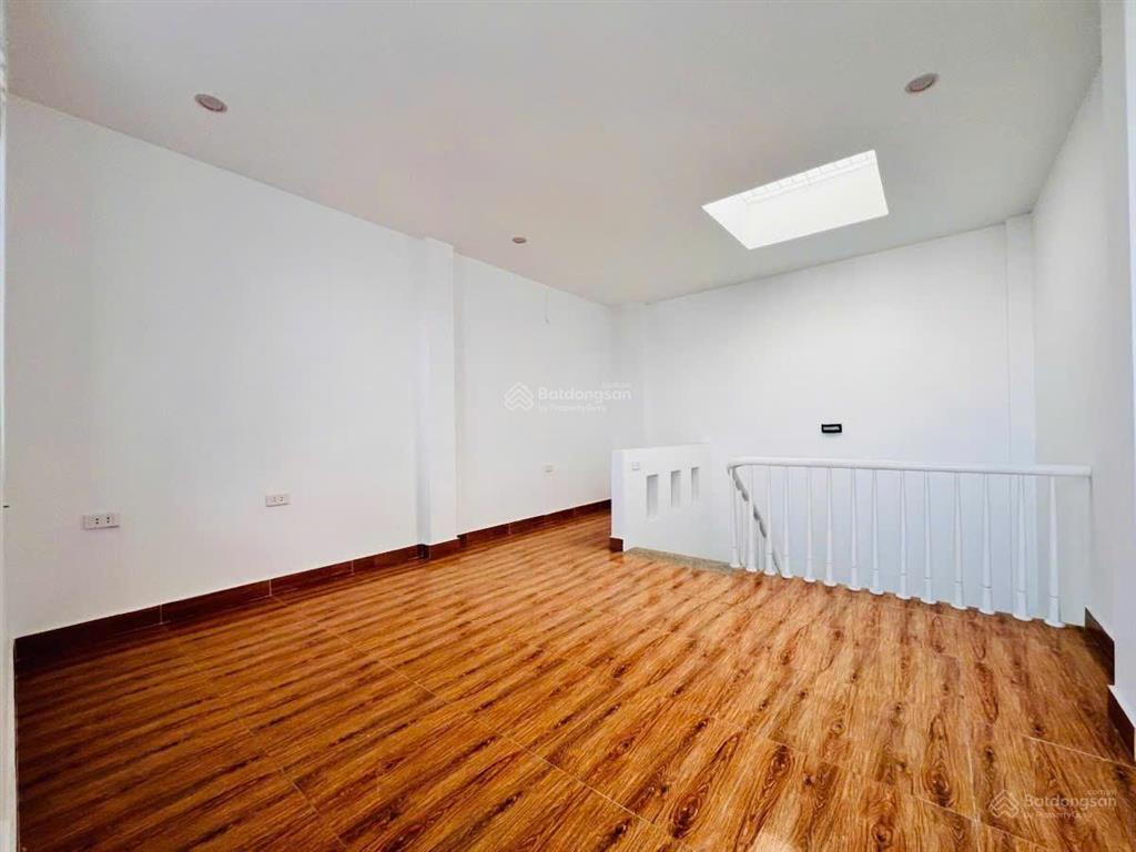Giá tốt! p.kim mã, ngõ nông thẳng đẹp, 30m ra phố, dân xây, ko qh, ở/cho thuê, tặng nt, 48m2*5t