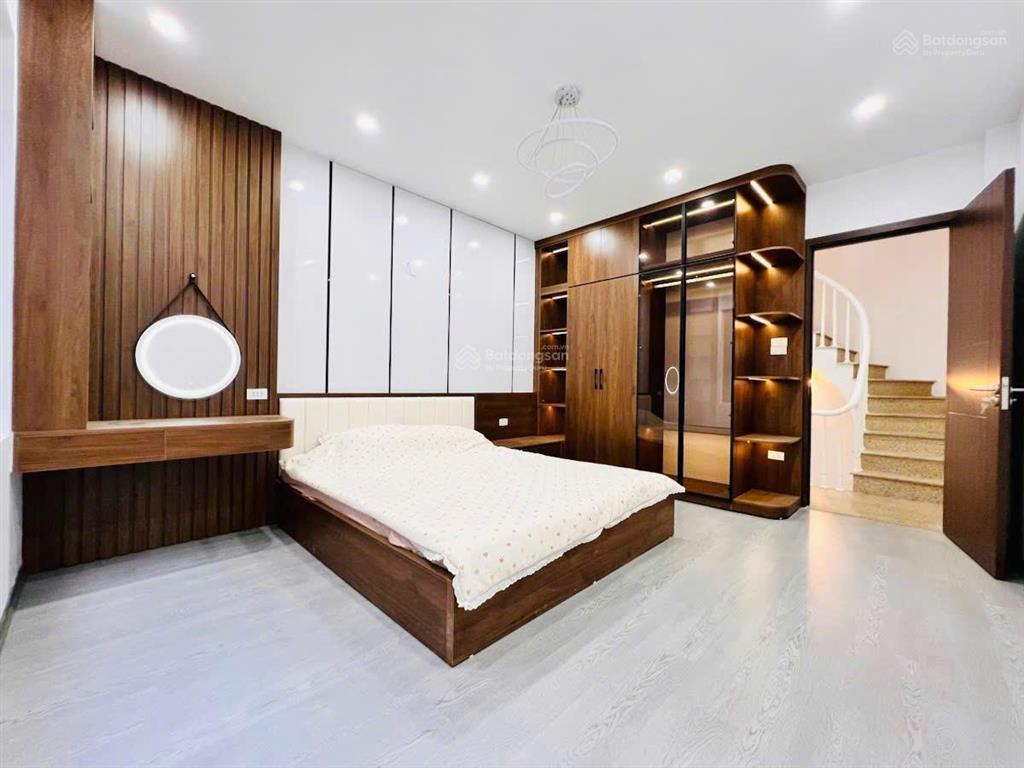Giá tốt! p.kim mã, ngõ nông thẳng đẹp, 30m ra phố, dân xây, ko qh, ở/cho thuê, tặng nt, 48m2*5t