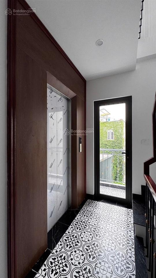 Siêu phẩm! nhà phố văn cao, xây mới, thang máy, căn góc 3 thoáng, 5m ra mặt phố, 45m*5t full nt