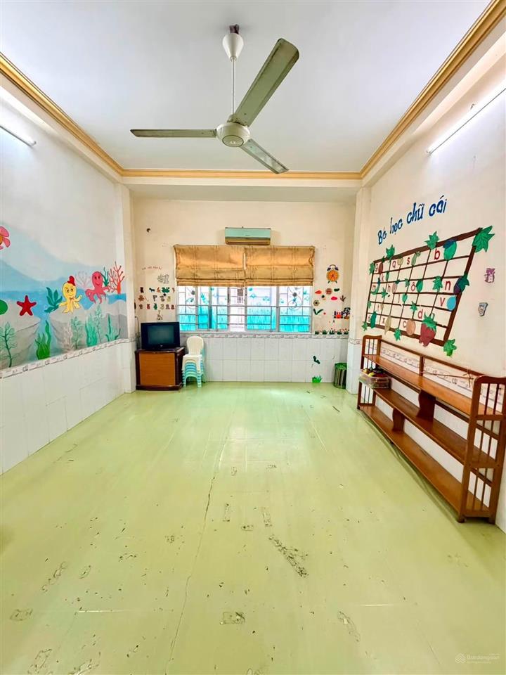 Bán nhà phố la thành, ngõ thông bagac tránh, ở và kinh doanh, dân xây 30m2*7t, tặng full nội thất