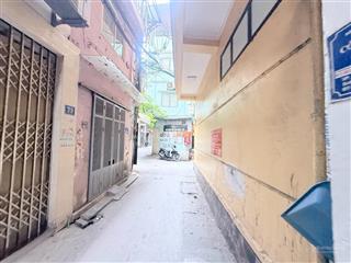 Hiếm! nhà phố đào tấn, bán đất tặng nhà 2 tầng, 50m ra phố, ngõ thông phan kế bính, ba gác tránh
