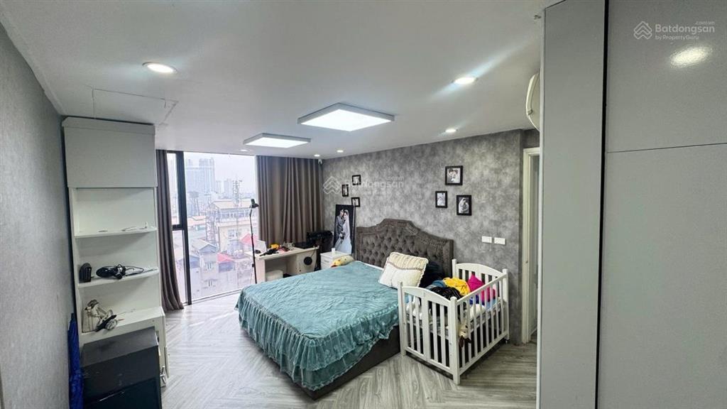 Bán căn hộ cc golden land nguyễn trãi, tầng thấp, 93.1m, 3 ngủ 2 wc tặng full nội thất ở ngay