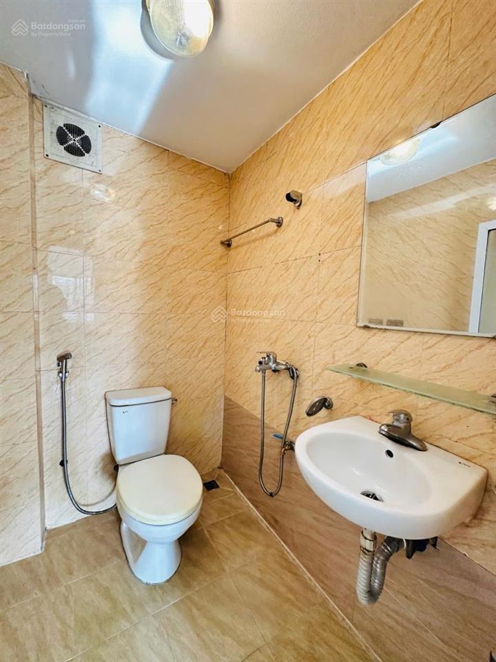 Siêu hiếm! nhà phố thuỵ khuê, nhà dân xây 32m2*5t, trước nhà thoáng, ngõ thông, sổ nở hậu đẹp