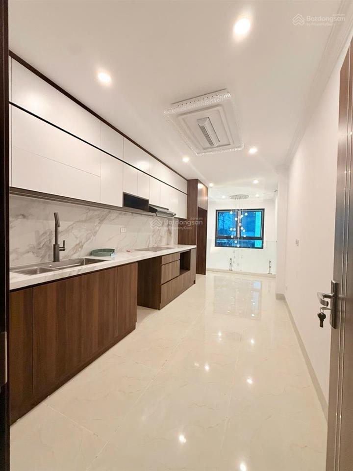 Bán nhà kim mã, xây mới thang máy, sát đường vạn phúc mới mở, ngõ thông, 36m*6tầng full nt ở ngay