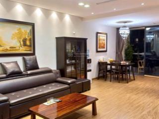 Bán căn hộ cccc golden land 275 nguyễn trãi, 104m, 2 ngủ 2wc, tặng full nội thất, view thoáng