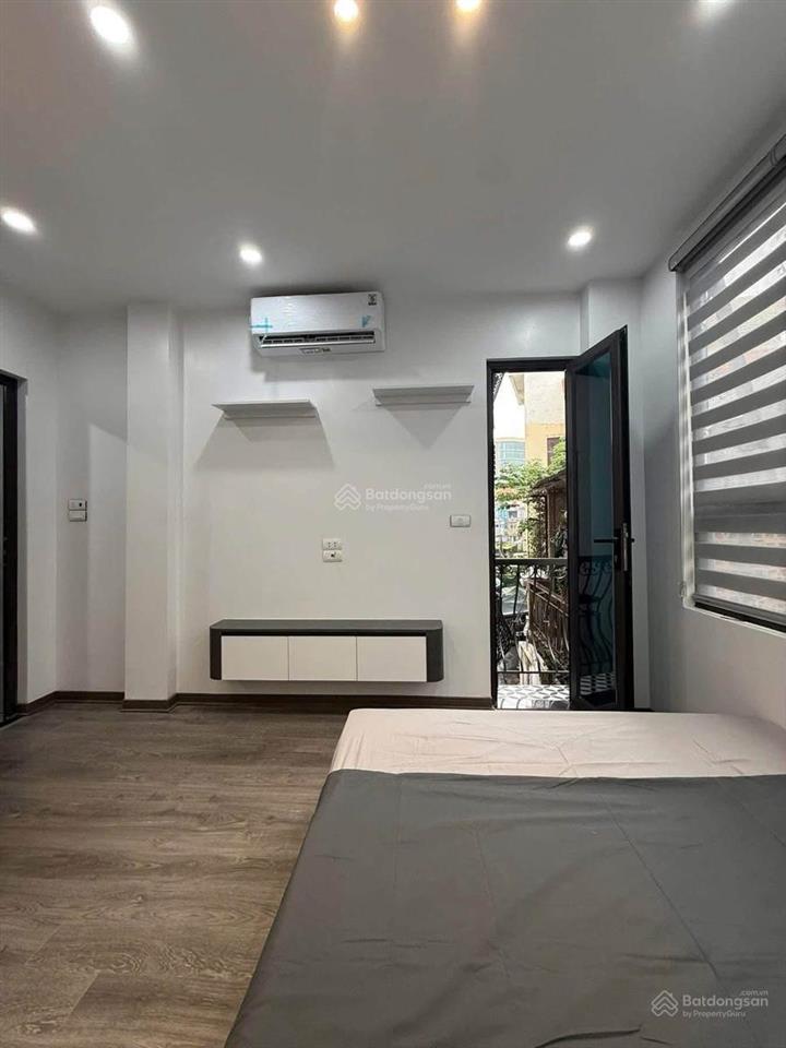 Bán nhà phố kim mã, căn góc, xây mới, 20m ra phố, 23m*5t full nội thất xịn, khách về ở ngay