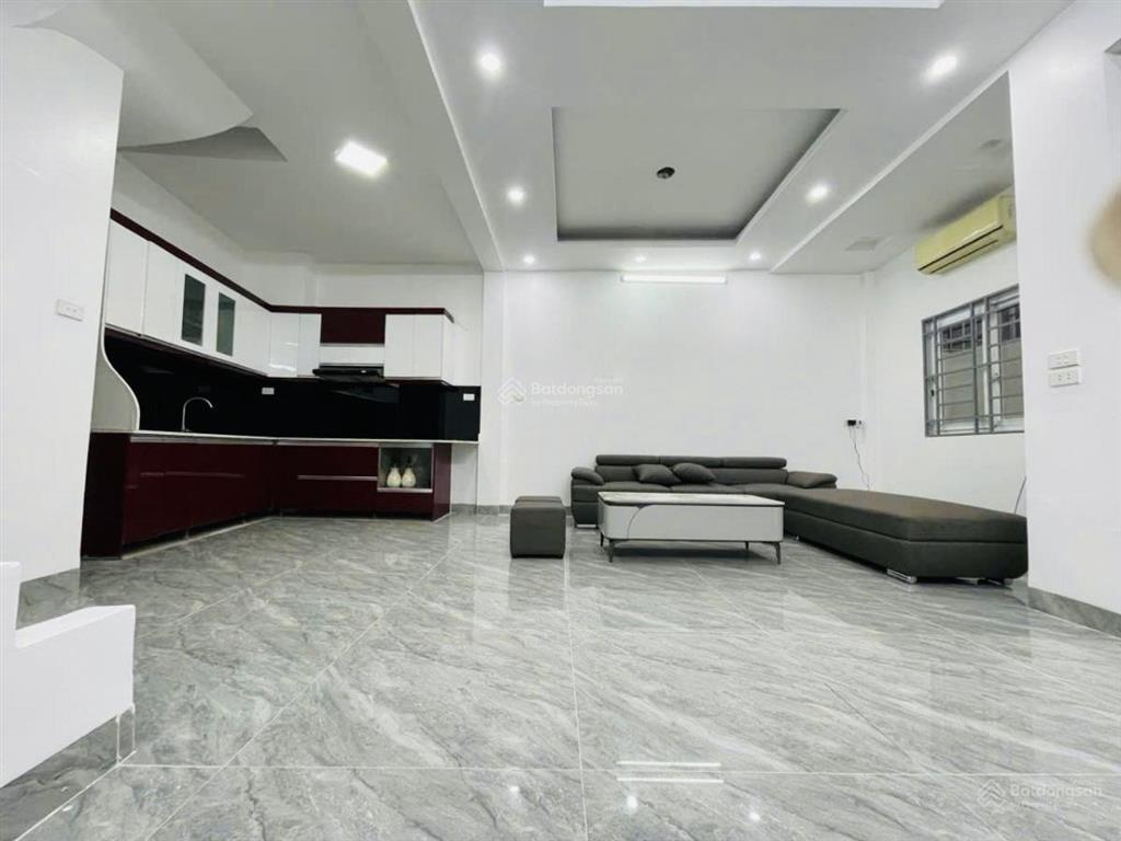Cực hot! nhà phố đào tấn, căn góc, ngõ rộng thông, gần phố, dân xây 40m2*5t full nội thất, ở ngay