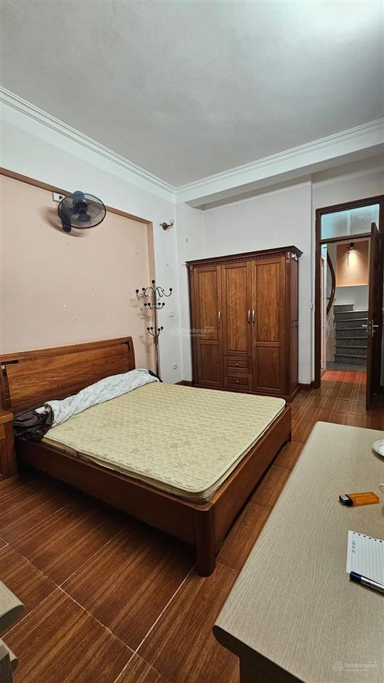 Bán nhà đào tấn, ngõ thông ba gác, 15m ra ô tô, dân xây kcbt chắc chắn, 35m*5t tặng full nội thất