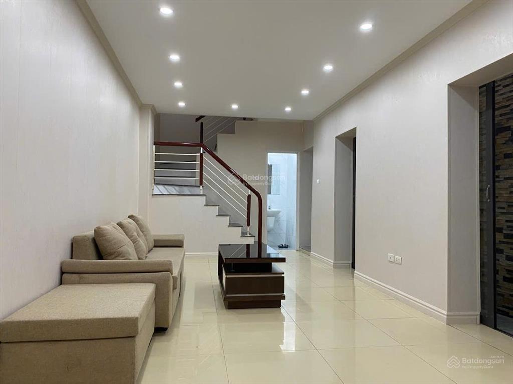 Có 102! đào tấn, ngõ ô tô tránh, ngách nông, nhà thoáng sáng, 49,9m2*3 tầng khách phải thật nhanh